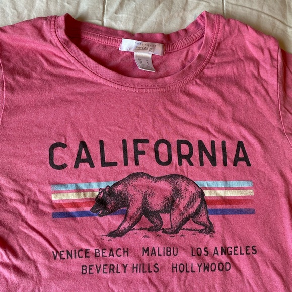 Pink Graphic Tee Small - Picture 2 of 4